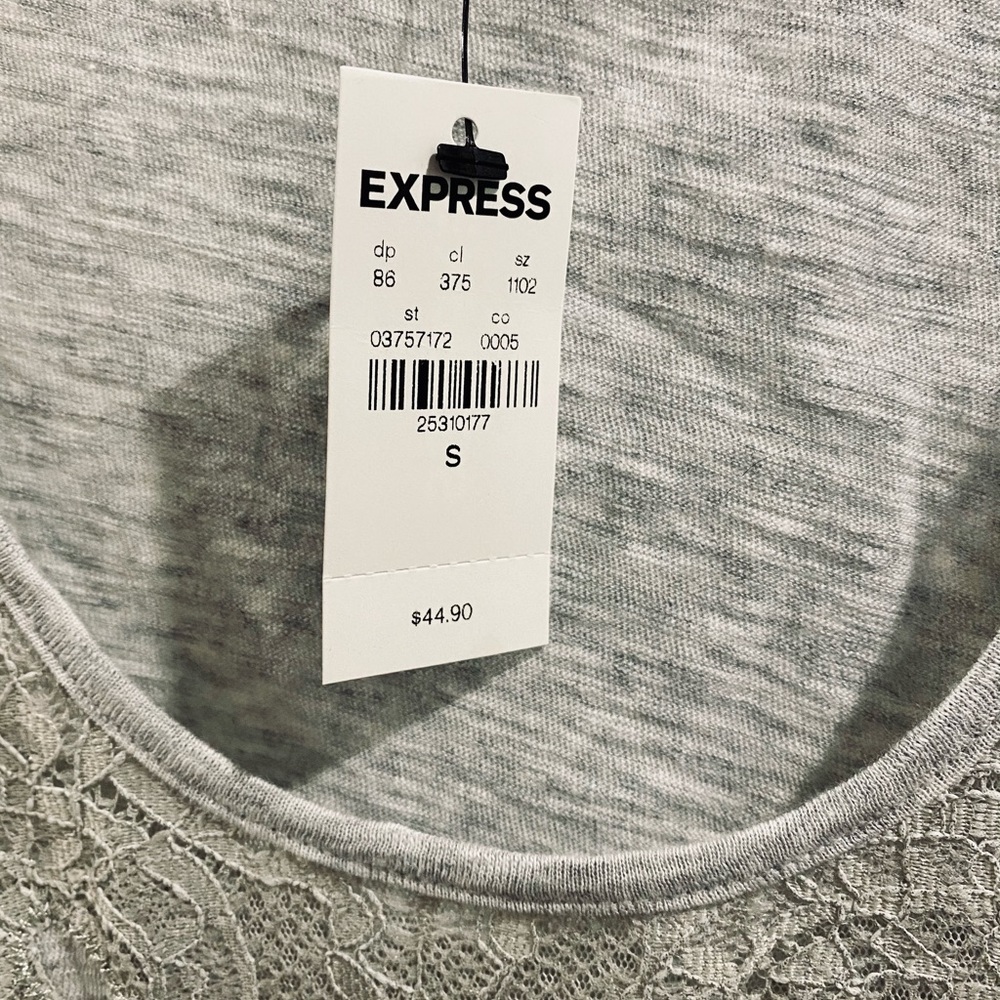 Express Tank Top - Picture 3 of 4